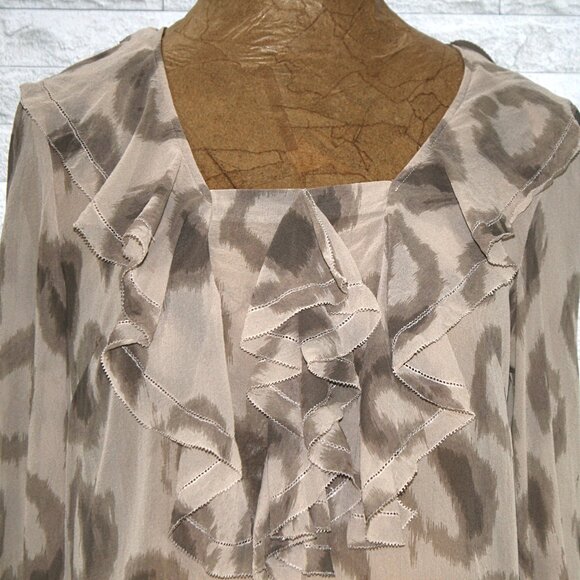 ANN TAYLOR Blouse Sheer Ruffle Oversized Exaggerated Animal Print Top Small - Picture 2 of 11